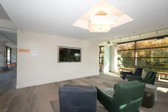 501 3602 Aldercrest Drive, North Vancouver For Sale - image 38