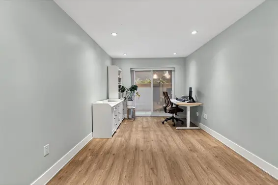 2 252 East 19th Street, North Vancouver For Sale - image 20