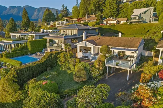 982 Braeside Street, West Vancouver For Sale - image 33