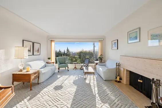 982 Braeside Street, West Vancouver For Sale - image 4