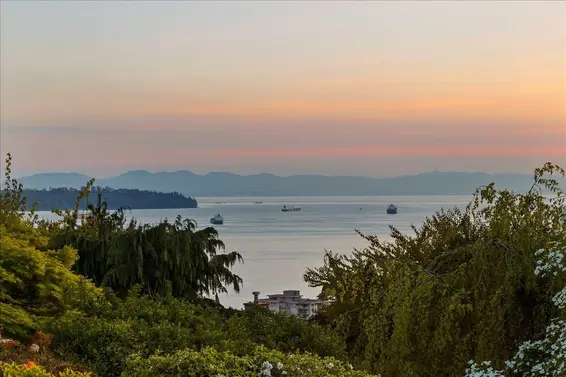 982 Braeside Street, West Vancouver For Sale - image 6