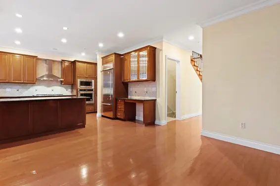 2189 Argyle Avenue, West Vancouver For Sale - image 17