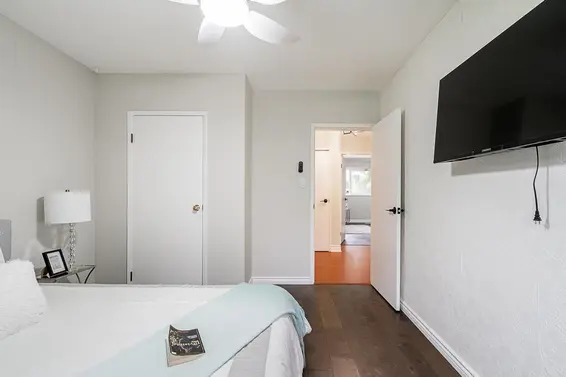 310 Inglewood Avenue, West Vancouver For Sale - image 21
