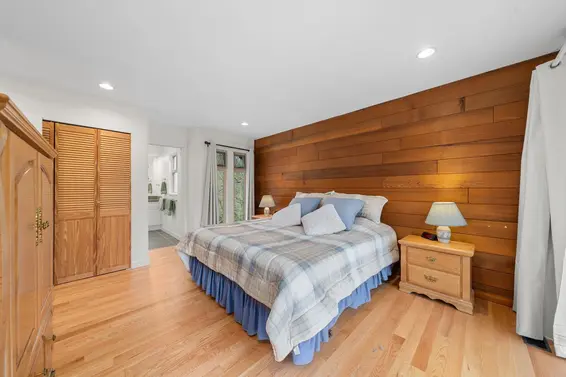 667 Fairway Drive, North Vancouver For Sale - image 13