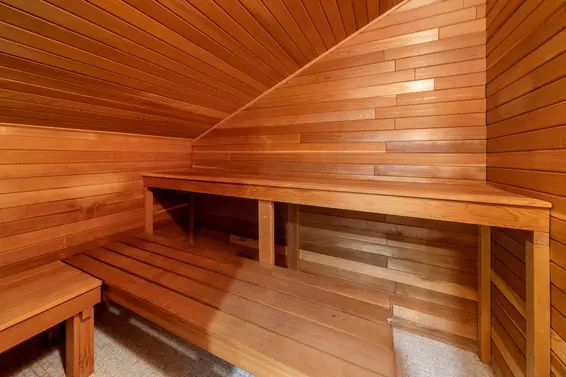 667 Fairway Drive, North Vancouver For Sale - image 23