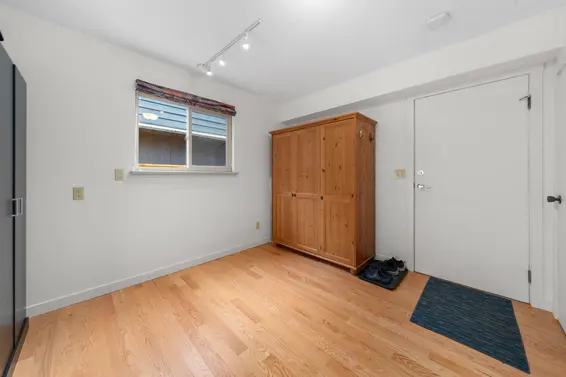 667 Fairway Drive, North Vancouver For Sale - image 25