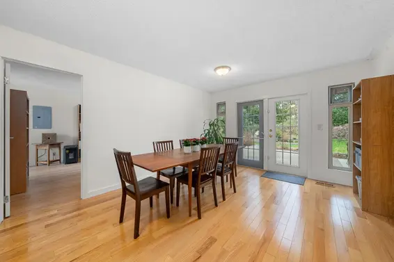 667 Fairway Drive, North Vancouver For Sale - image 5