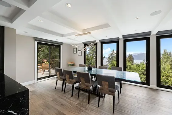 445 Mountain Drive, Lions Bay For Sale - image 10