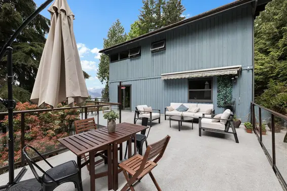 445 Mountain Drive, Lions Bay For Sale - image 16