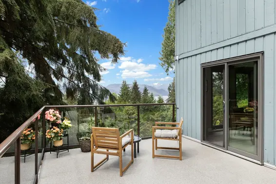 445 Mountain Drive, Lions Bay For Sale - image 17