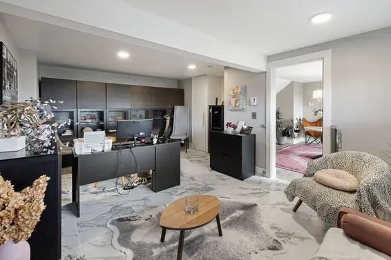 445 Mountain Drive, Lions Bay For Sale - image 38