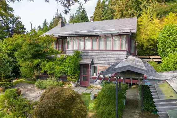 233 Wooddale Road, North Vancouver For Sale - image 1