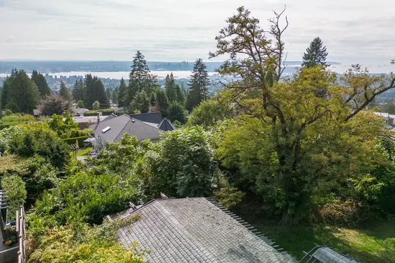 233 Wooddale Road, North Vancouver For Sale - image 31
