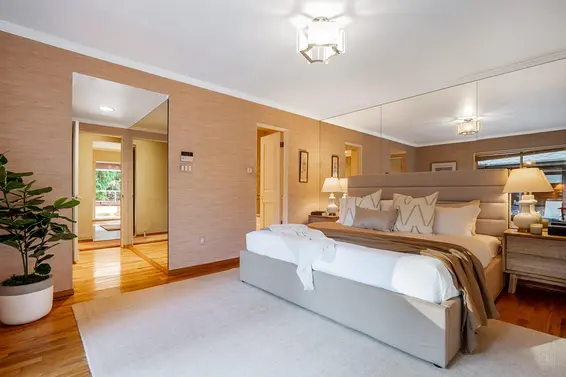 4695 Mapleridge Drive, North Vancouver For Sale - image 17