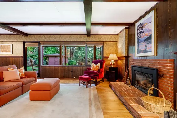 4695 Mapleridge Drive, North Vancouver For Sale - image 23