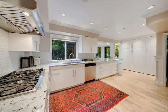 485 Southborough Drive, West Vancouver For Sale - image 14