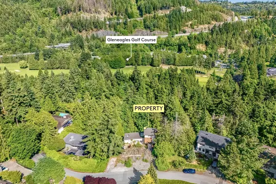 6236 Summit Avenue, West Vancouver For Sale - image 3