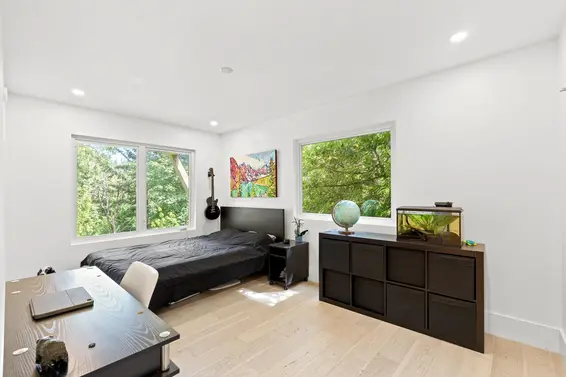 6236 Summit Avenue, West Vancouver For Sale - image 34
