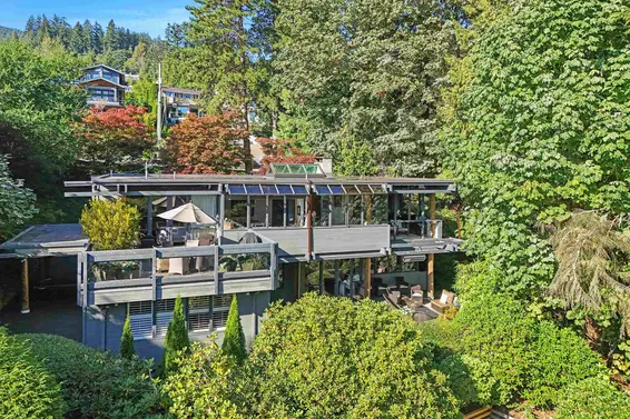 1740 Queens Avenue, West Vancouver For Sale - image 40