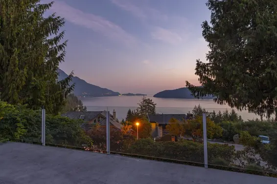 45 Sweetwater Place, Lions Bay For Sale - image 3