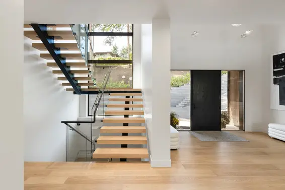 620 Kenwood Road, West Vancouver For Sale - image 11