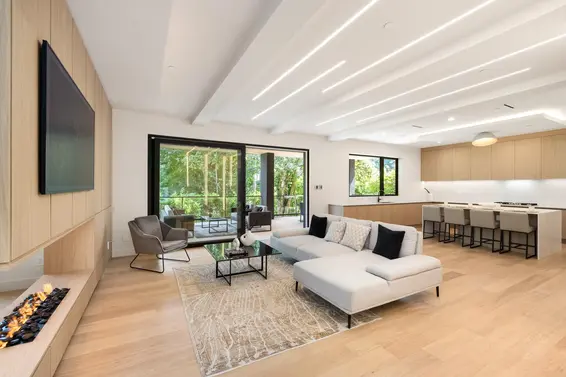 620 Kenwood Road, West Vancouver For Sale - image 12