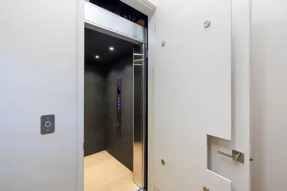 620 Kenwood Road, West Vancouver For Sale - image 37