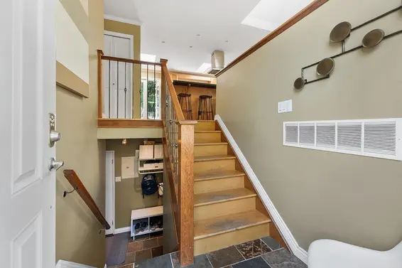 4393 Glencanyon Drive, North Vancouver For Sale - image 23