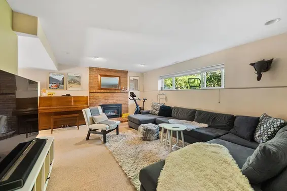 4393 Glencanyon Drive, North Vancouver For Sale - image 24