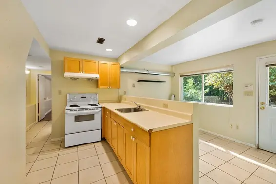 4393 Glencanyon Drive, North Vancouver For Sale - image 28