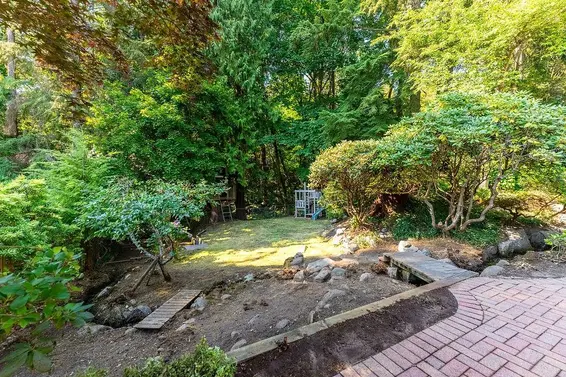4393 Glencanyon Drive, North Vancouver For Sale - image 33