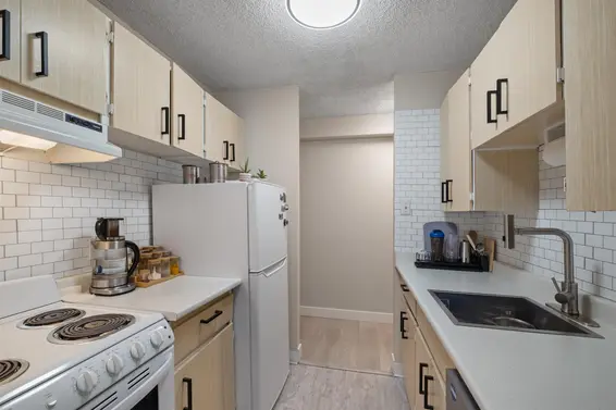 1205 2012 Fullerton Avenue, North Vancouver For Sale - image 16