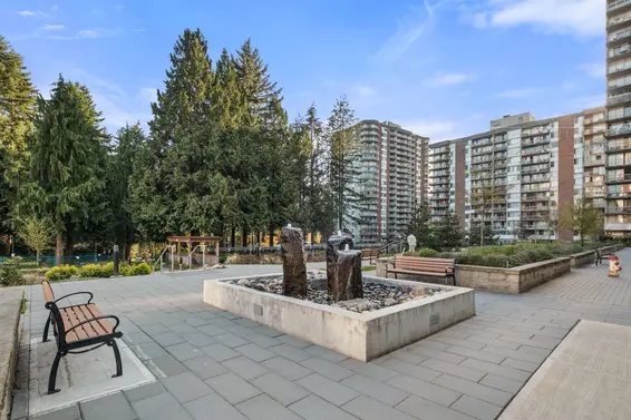 1205 2012 Fullerton Avenue, North Vancouver For Sale - image 3