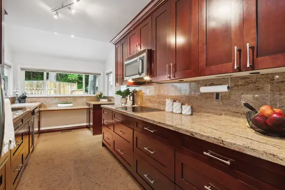 2230 Chapman Way, North Vancouver For Sale - image 13