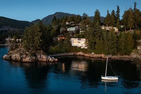 5530 Parthenon Place, West Vancouver For Sale - image 3