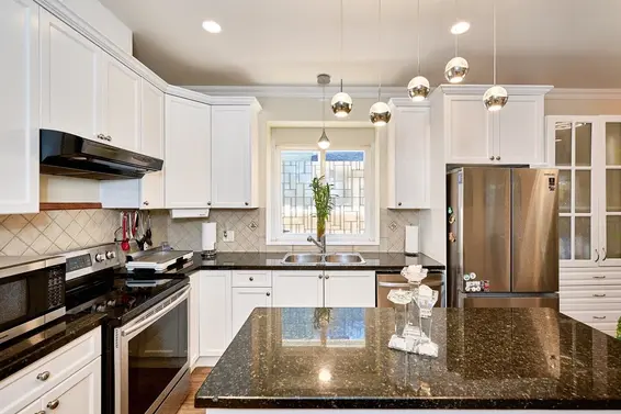 562 West Keith Road, North Vancouver For Sale - image 12