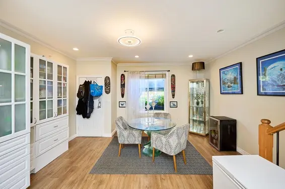 562 West Keith Road, North Vancouver For Sale - image 14