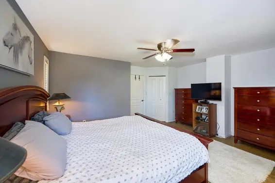 562 West Keith Road, North Vancouver For Sale - image 18