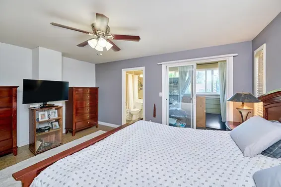 562 West Keith Road, North Vancouver For Sale - image 19