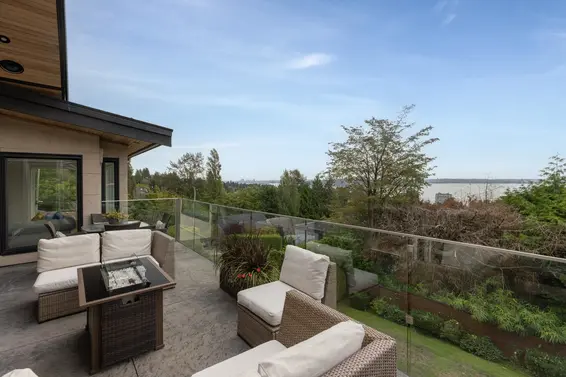 2512 Palmerston Avenue, West Vancouver For Sale - image 26