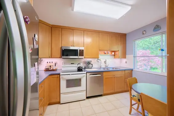 4627 Hoskins Road, North Vancouver For Sale - image 7