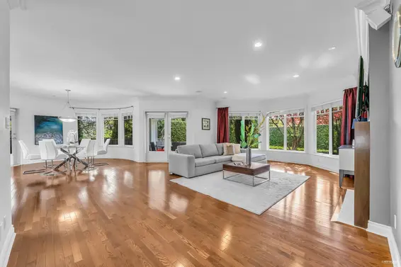 4683 Decourcy Court, West Vancouver For Sale - image 14