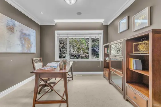 4683 Decourcy Court, West Vancouver For Sale - image 9