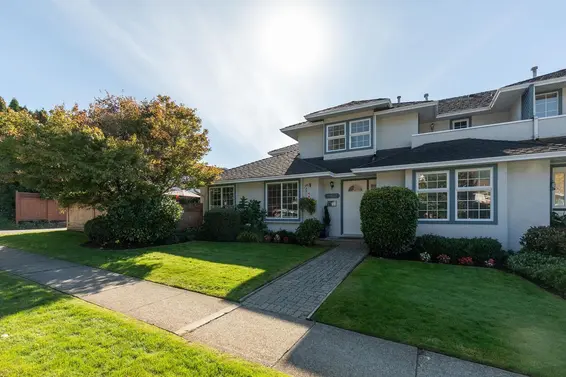 3 1652 Mahon Avenue, North Vancouver