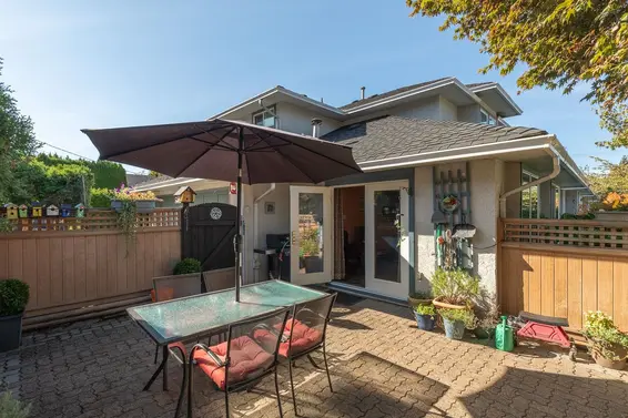 3 1652 Mahon Avenue, North Vancouver For Sale - image 12