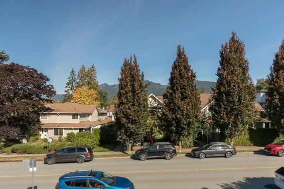 3 1652 Mahon Avenue, North Vancouver For Sale - image 23