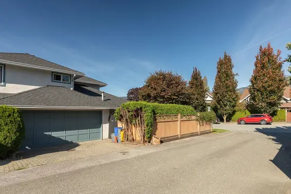 3 1652 Mahon Avenue, North Vancouver For Sale - image 29