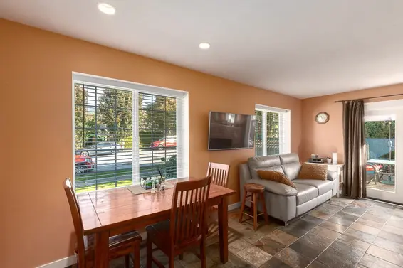 3 1652 Mahon Avenue, North Vancouver For Sale - image 6