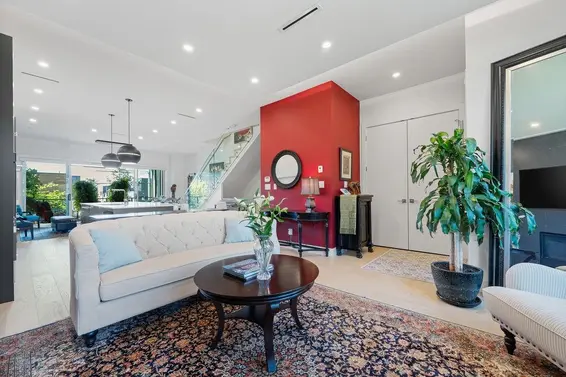 609 East 4th Street, North Vancouver For Sale - image 14