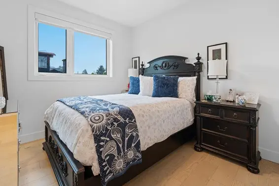 609 East 4th Street, North Vancouver For Sale - image 22